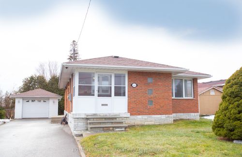 383 Rossland Road W, Oshawa, ON, L1J3G7 | Card Image