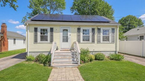 6 Pine St, Wareham, MA, 02571-2761 | Card Image