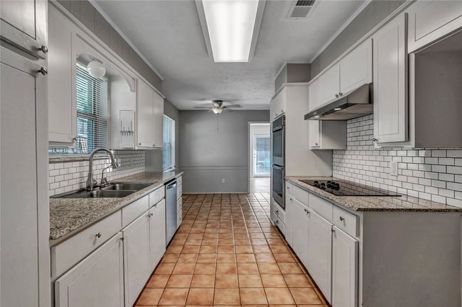 4225 Dawn Dr, House other with 4 bedrooms, 3 bathrooms and null parking in Benbrook TX | Image 32