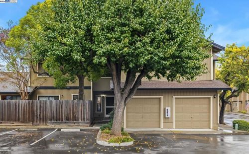 unit-g4-801 Nash Rd, Hollister, CA, 95023-5428 | Card Image