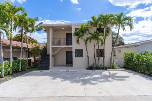 3520 Sw 25th St, Miami, FL, 33133-2002 | Card Image
