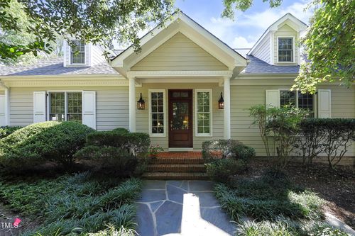 201 Helmsdale Dr, Chapel Hill, NC, 27517-6541 | Card Image
