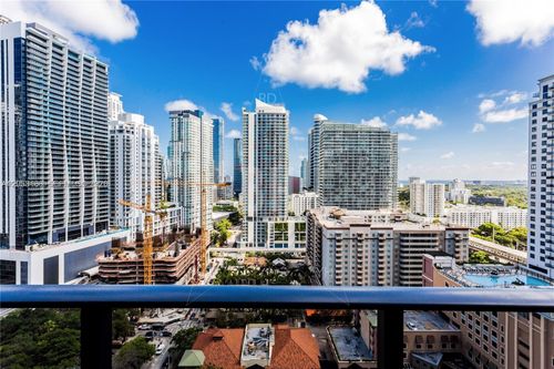 1104-55 Sw 9th St, Miami, FL, 33130-3991 | Card Image