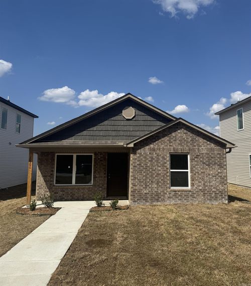 10301 Paul Eells Dr, North Little Rock, AR, 72113-7865 | Card Image