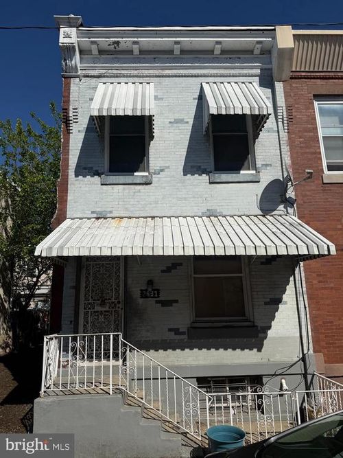 2831 N Garnet St, PHILADELPHIA, PA, 19132-2620 | Card Image
