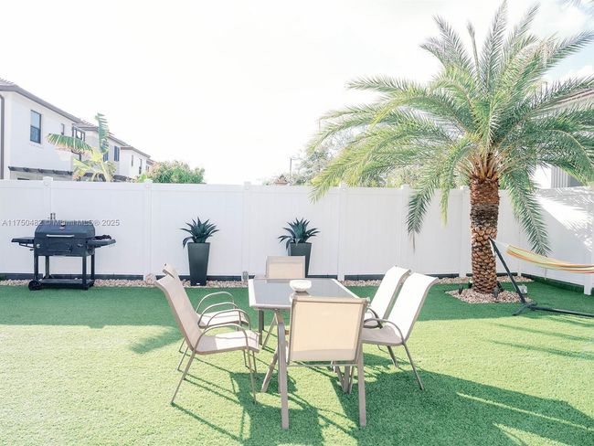 3473 W 110 Th Ter, House other with 4 bedrooms, 3 bathrooms and null parking in Hialeah FL | Image 15