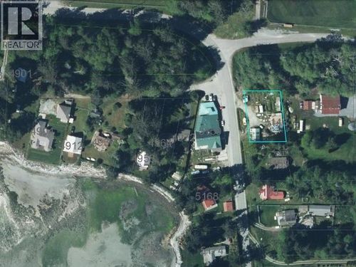 5143 Gillies Bay Rd, Van Anda, BC, V0N3K0 | Card Image