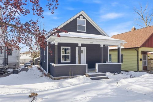 1121 2nd St, Hudson, WI, 54016-1210 | Card Image