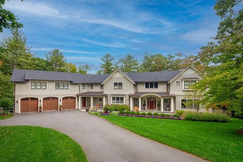 343 Nashawtuc Rd, Concord, MA, 01742-1616 | Card Image