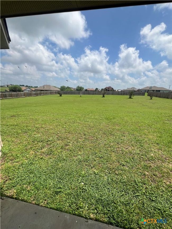 8407 Shaw Rd, House other with 3 bedrooms, 2 bathrooms and null parking in Rogers TX | Image 5