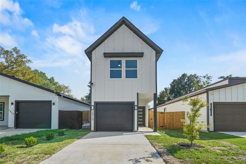 2912 Brigham Ln, Dallas, TX, 75215-5045 | Card Image