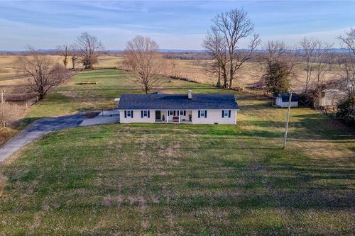 10405 Highway 52 E, Paint Lick, KY, 40461-8442 | Card Image