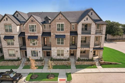 8063 Challenger Ln, Frisco, TX, 75034-8002 | Card Image