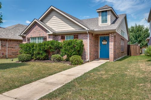 8823 Eastwood Ave, Cross Roads, TX, 76227-2219 | Card Image