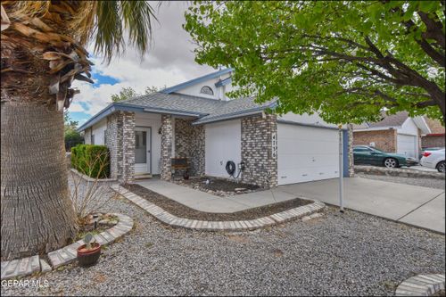 4736 Loma De Color Dr, El Paso, TX, 79934-3543 | Card Image