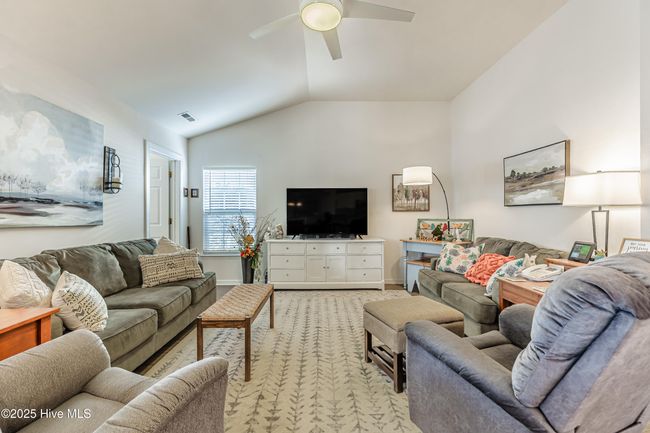 7403 Hermitage Ln, House other with 4 bedrooms, 2 bathrooms and 2 parking in Sunset Beach NC | Image 14