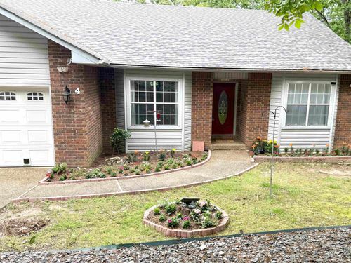 4 Narcisco Cir, Hot Springs Village, AR, 71909-4025 | Card Image