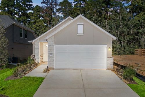 12163 Ridge Top Dr, Conroe, TX, 77304-3378 | Card Image
