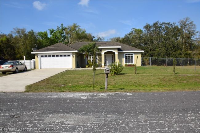 1514 Summer Rd, House other with 4 bedrooms, 2 bathrooms and null parking in Lake Placid FL | Image 23