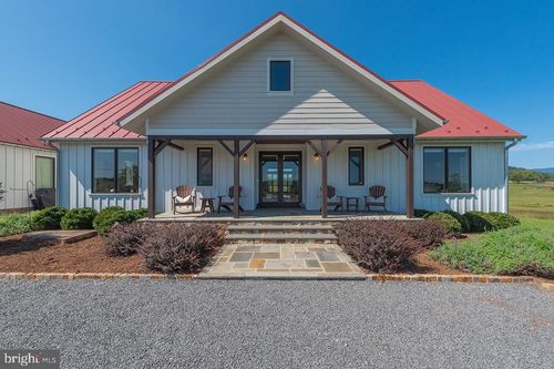 38 Lyle Ln, AMISSVILLE, VA, 20106-4315 | Card Image