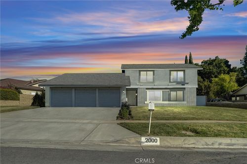 2000 Camino Centroloma, Fullerton, CA, 92833 | Card Image