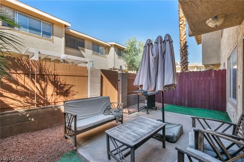 6443 Big Pine Way, Las Vegas, NV, 89108-3419 | Card Image