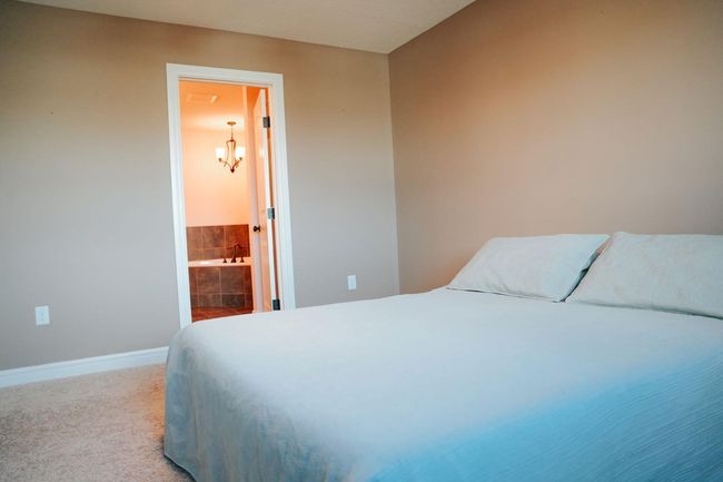 822 28 St, Home with 3 bedrooms, 3 bathrooms and 3 parking in Wainwright AB | Image 15
