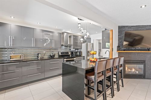 2535 Gordon Ave, Port Coquitlam, BC, V3C3Z3 | Card Image