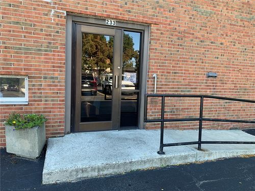 233 Alexander St, Rochester, NY, 14607-2518 | Card Image