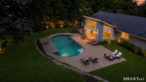 71 High Point Rd, Westport, CT, 06880-3910 | Card Image