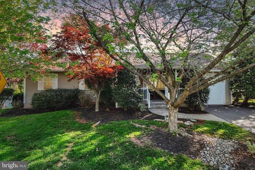 739 Ash Rd, TRAPPE, PA, 19426-2115 | Card Image
