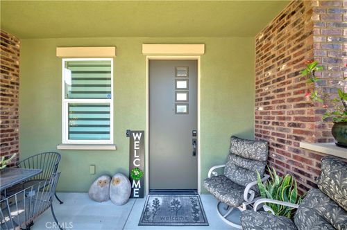 5816 Springwater Dr, Buena Park, CA, 90621-1676 | Card Image