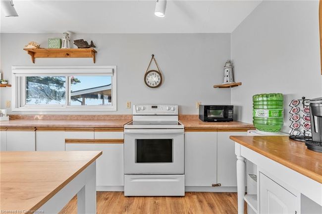 793 Lakeshore Rd, House other with 3 bedrooms, 1 bathrooms and 2 parking in Selkirk ON | Image 15