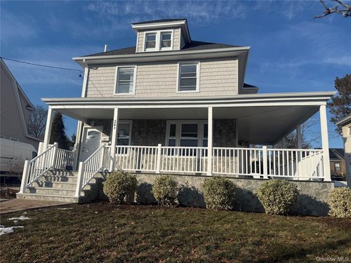 fl-2nd-261 Wilson Ave, Spring Valley, NY, 10977-1949 | Card Image
