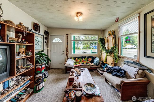 16672 Frontier St, House other with 2 bedrooms, 1 bathrooms and 1 parking in Clallam Bay WA | Image 6