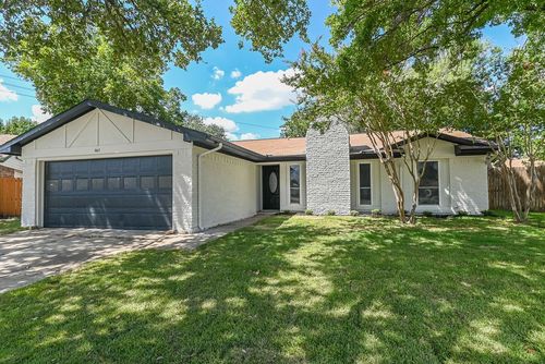 967 Madison Cir, Lewisville, TX, 75067-5226 | Card Image