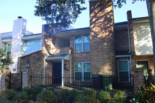 2448 Country Club Dr, Pearland, TX, 77581-5002 | Card Image