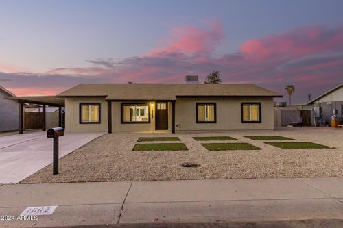 1602 W Rockwood Dr, Phoenix, AZ, 85027-5328 | Card Image