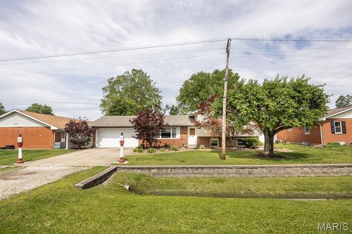 1154 Saint Thomas Rd, Granite City, IL, 62040-7002 | Card Image