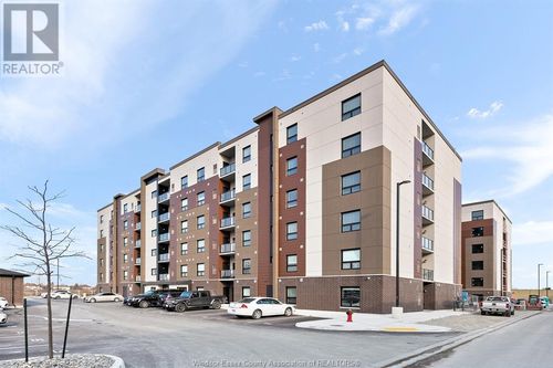 610-716 Brownstone Dr, Windsor, ON, N9K0C3 | Card Image