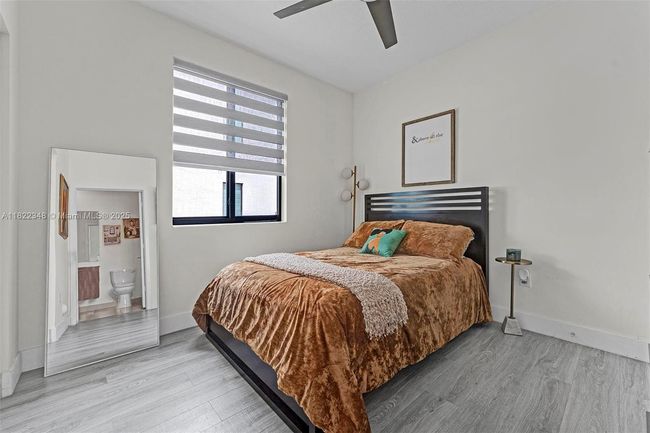 4690 Nw 84 Th Ave, Townhouse with 3 bedrooms, 5 bathrooms and null parking in Doral FL | Image 25