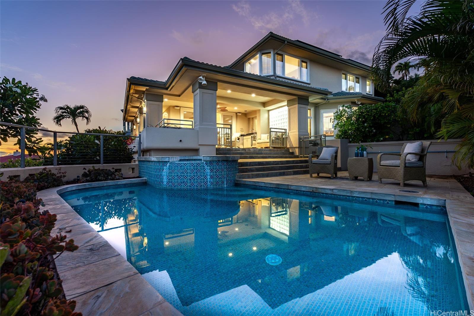 Maono Loop, Honolulu, HI 96821