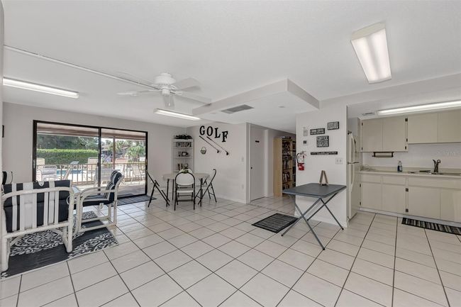 APT-5 - 927 Capri Isles Blvd, Condo with 2 bedrooms, 2 bathrooms and null parking in VENICE FL | Image 35