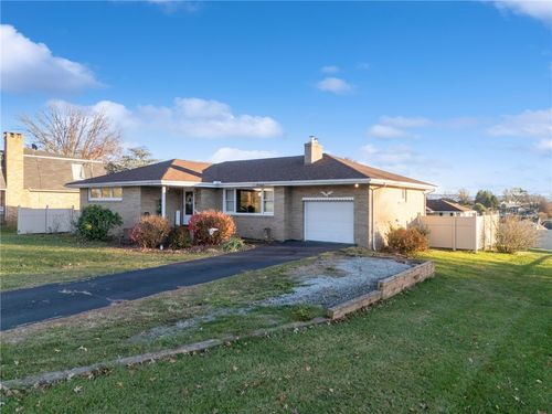 537 Ridgeview Rd, Mount Pleasant, PA, 15666-2158 | Card Image