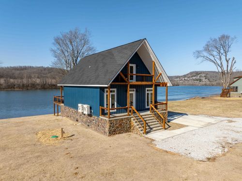 220 Joe Baker Rd, Batesville, AR, 72501-8567 | Card Image