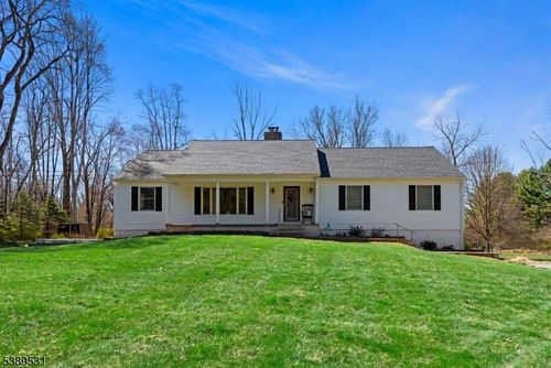 60 W Springtown Rd, Long Valley, NJ, 07853-3409 | Card Image