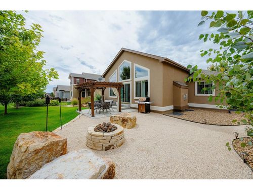 4373 Lemon Grass Dr, Johnstown, CO, 80534-8258 | Card Image