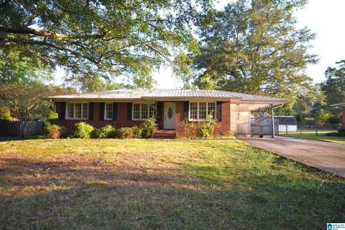 1611 Edgewood St Nw, Cullman, AL, 35055-5719 | Card Image