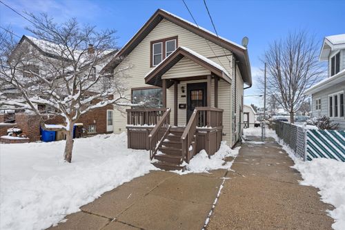 6910 32nd Ave, Kenosha, WI, 53142-3914 | Card Image