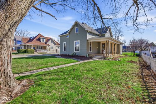 437 N Conde St, Tipton, IN, 46072-1304 | Card Image